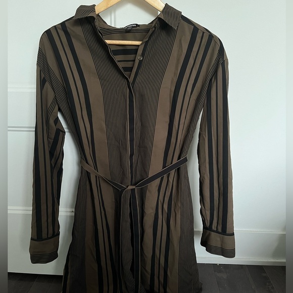 #4 🌺 5/$30 🌺 Express Olive and Black striped shirt dress with belt - Picture 4 of 6